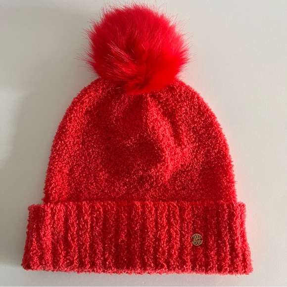 NWOT Lilly Pulitzer - Frosti Scarf and Hat Set - Picture 6 of 8